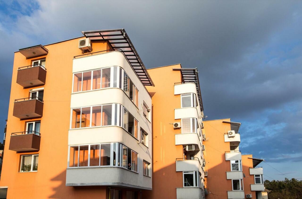 Апартаменты Danny House Велико-Тырново Экстерьер фото